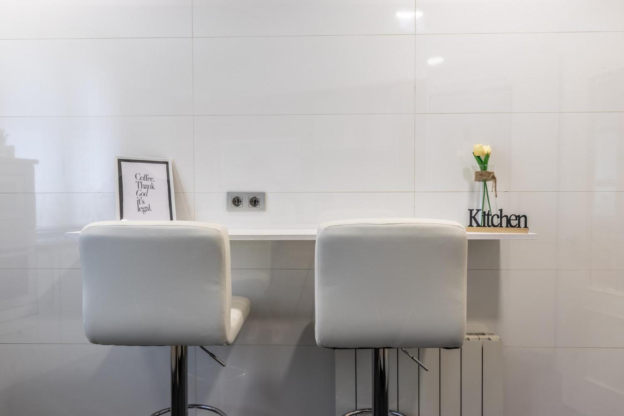 Bilbao Tranvia 51 Apartment Ngoại thất bức ảnh